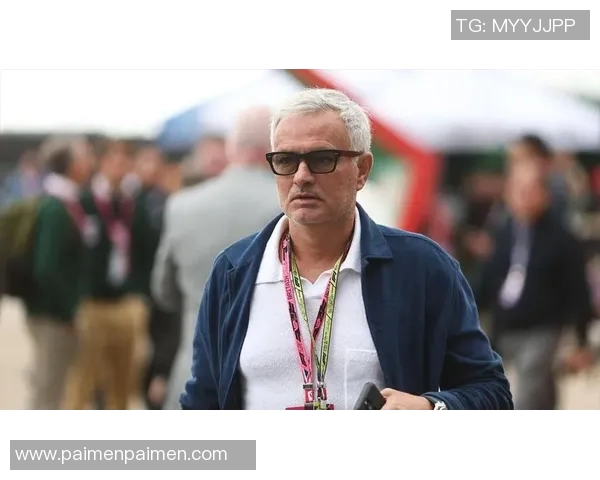 足球明星的家属揭秘他们的生活与支持背后的故事 足球明星的家属揭秘他们的生活与支持背后的故事